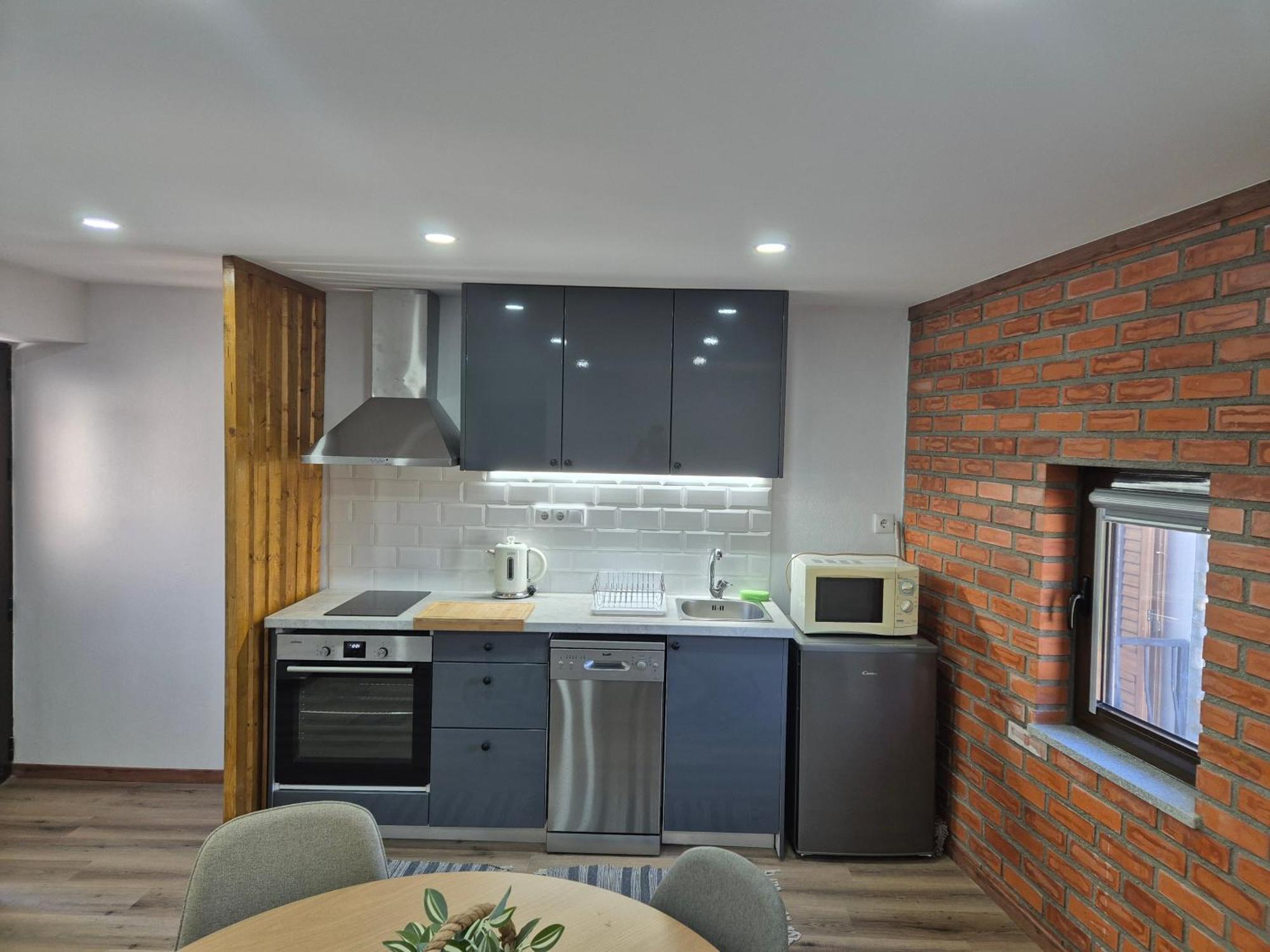 Casa Velha Apartment Линярес Екстериор снимка